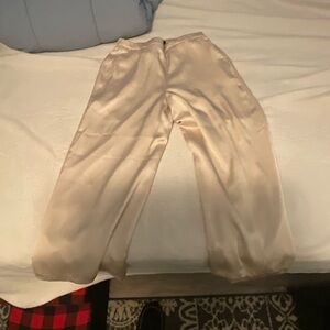 Express Champagne Mid Rise Pants Size L
